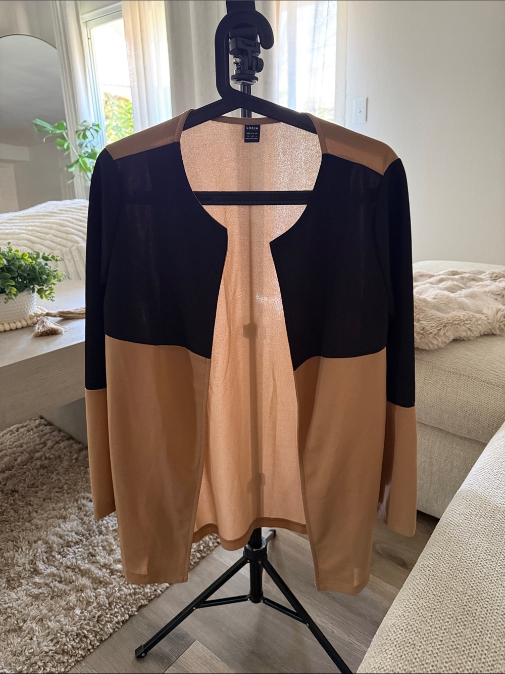 SHEIN Black and Tan Open-Front Colorblock Cardigan